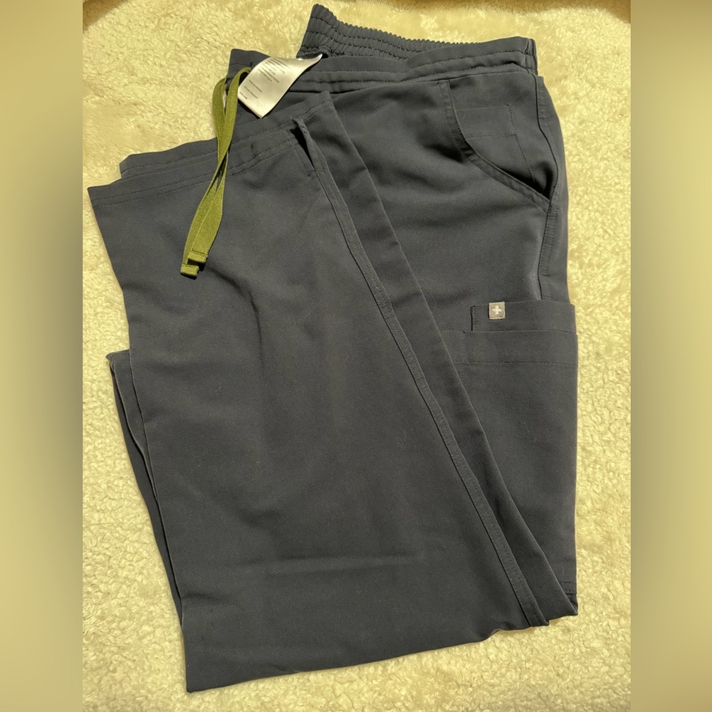 Figs Yola Scrub Bottoms